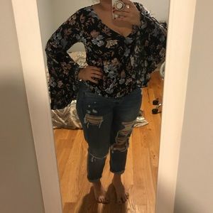 American Eagle Soft & Sexy Floral Bell Sleeve Top
